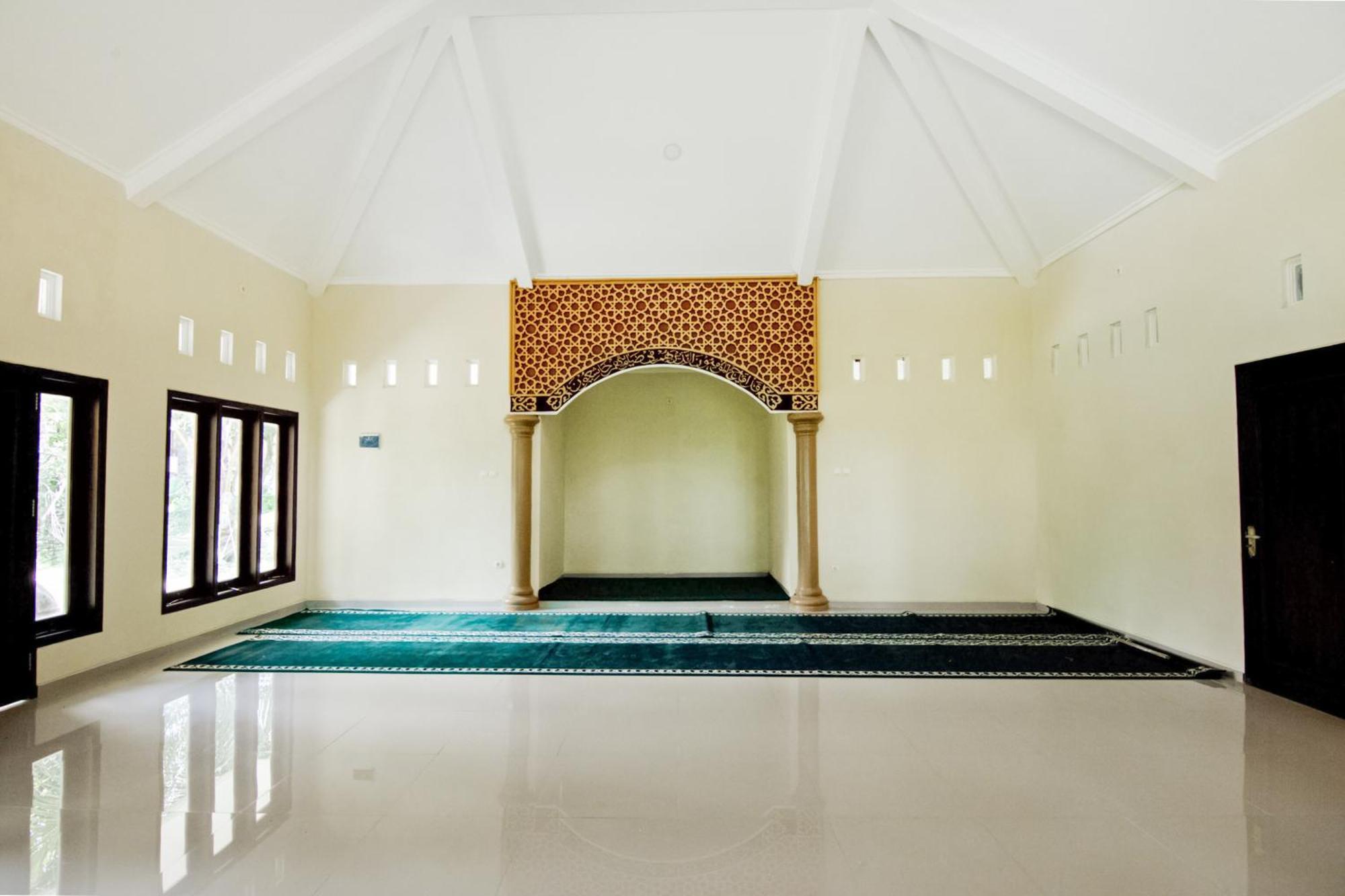 OYO 3335 Wisma Langen Werdhasih Semarang Exterior foto